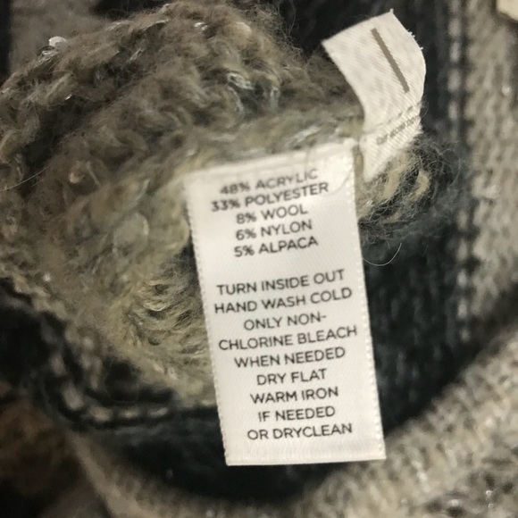 Ann Taylor LOFT Striped Sweater Size Medium - Picture 8 of 8